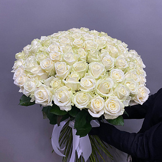 Букет из 101 белой розы ( 70 см)