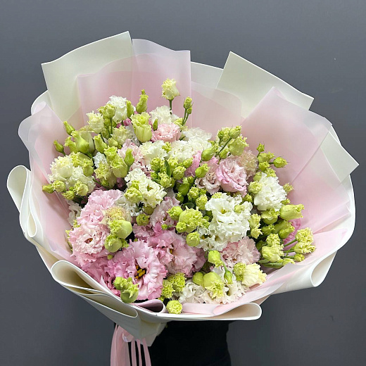 Микс из махровой эустомы (19 шт) с доставкой в Москве