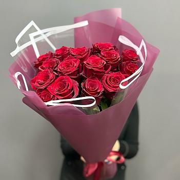 Букет из 15 Эквадорских роз Эксплорер (70 см)