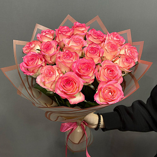 Розы Джумилия - букет из 19 роз (60 см)