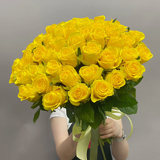 Букет из 51 желтой розы под ленту 50 см)