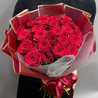 Букет из 25 красных роз ( 60 см)