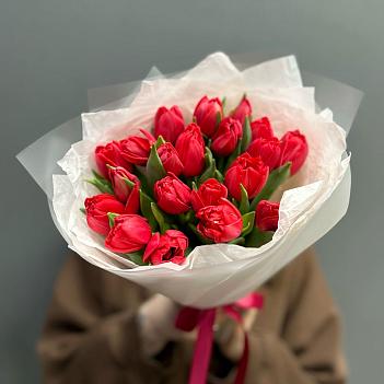 Букет из 19 пионовидных тюльпанов Ларго