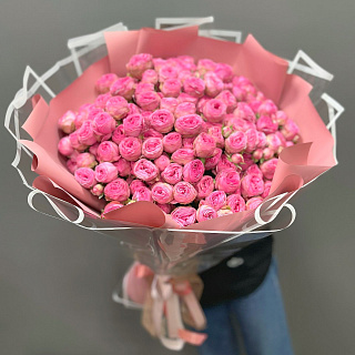 Букет из 29 кустовых пионовидных роз Гизелль  (70 см)