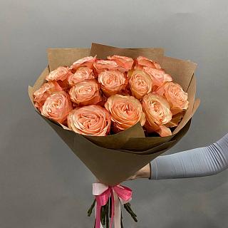 Букет из 15 пионовидных Эквадорских роз Кахала