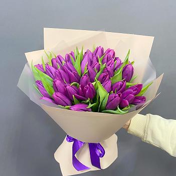 Букет из фиолетовых тюльпанов (49 шт)
