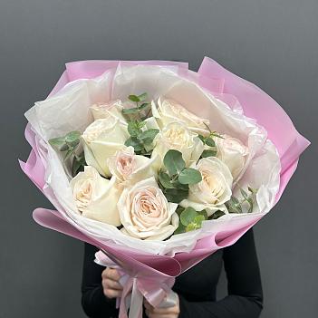 Монобукет из 9 парфюмированных роз Эквадор 