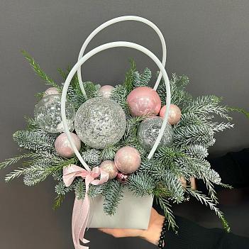 Белая сумочка с Новогодним декором