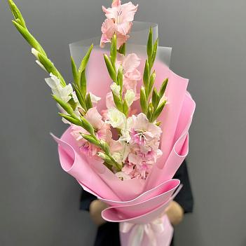 Микс из 7 гладиолусов в розовом фоамиране Микс из 7 гладиолусов в розовом фоамиране
